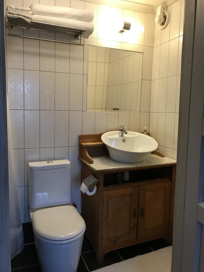Mamma Carinas Pensionat B&B Bankeryd ภายนอก รูปภาพ